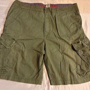 UNIONBAY Green Cargo Shorts Cotton Twill